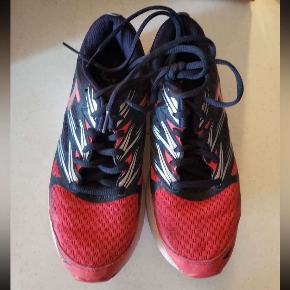 Tennis Shoes - Picture 2 of 3